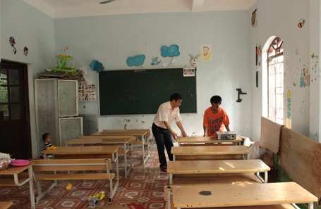 Trẻ em chùa Bồ Đề bỡ ngỡ trong “ngôi nhà mới” - 11 Nơi học tập của các trẻ..
