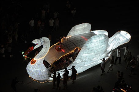 Đèn lồng Thiên nga