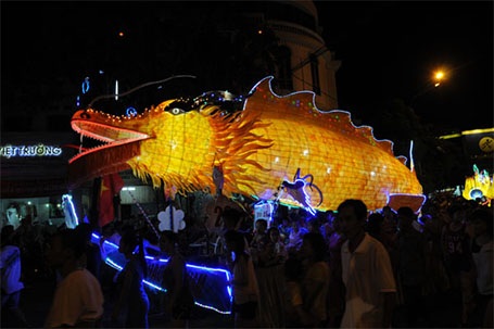 Đèn cá chép hóa rồng