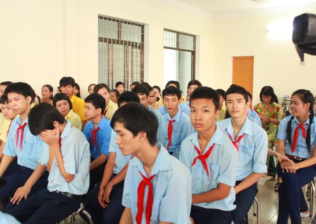 Học sinh Trường Chuyên biệt Hy vọng Quy Nhơn trong lễ khai giảng năm học mới.