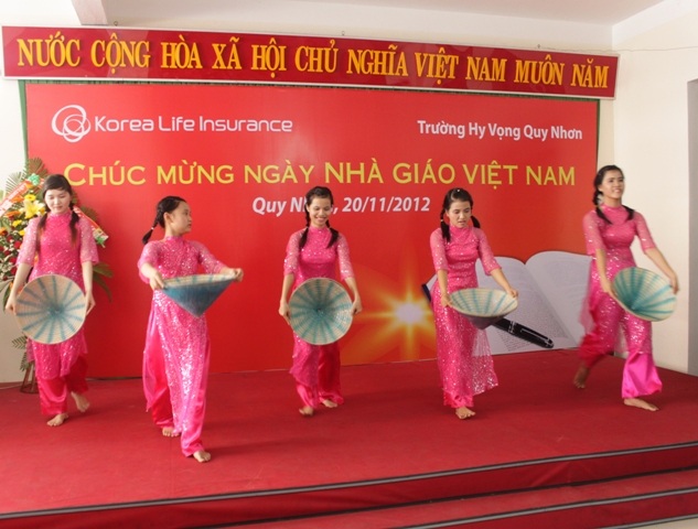 Dù không được như các học sinh bình thường nhưng các em chẳng hề thua kém