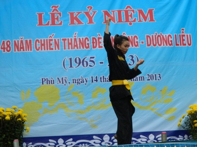 Nô nức lễ kỷ niệm 48 năm chiến thắng Đèo Nhông - Dương Liễu - 4 Tiết mục võ cổ truyền Bình Định