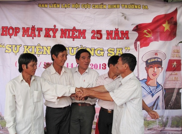 Cuộc hội ngộ xúc động sau 25 năm sau trận hải chiến Gạc Ma