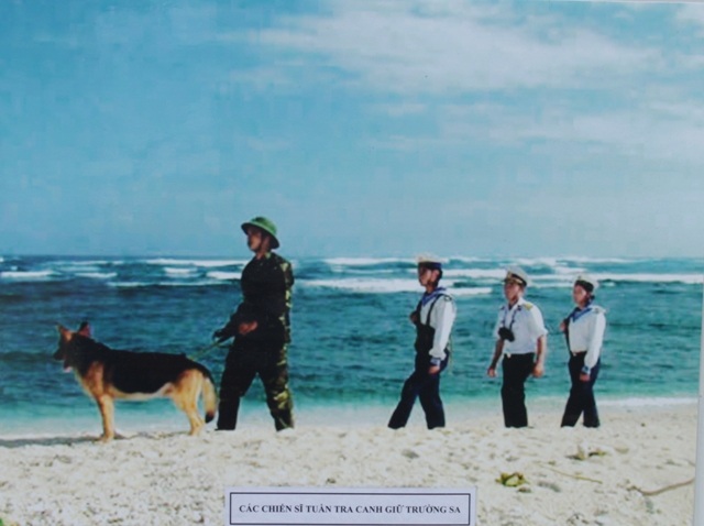 Các chiến sĩ tuần tra canh giữ Trường Sa sau năm 1975