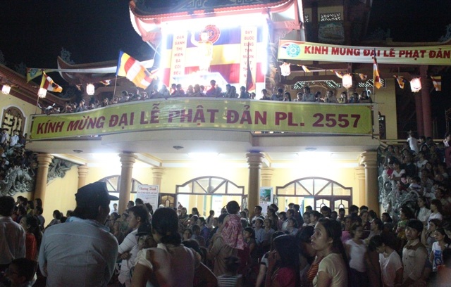 Đêm trước đó, 22/5, nhằm ngày 13 tháng 4 âm lịch, tại