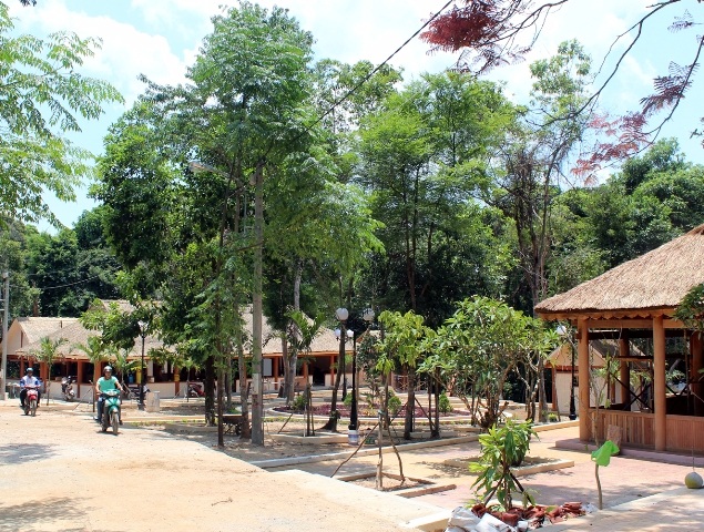 Một góc khu di tích Hội trường Mùa Xuân đang được trùng tu