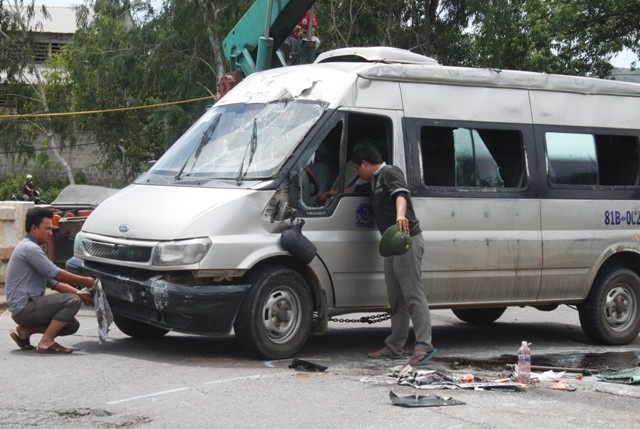 Chiếc xe bị hư hỏng nhiều bộ phận