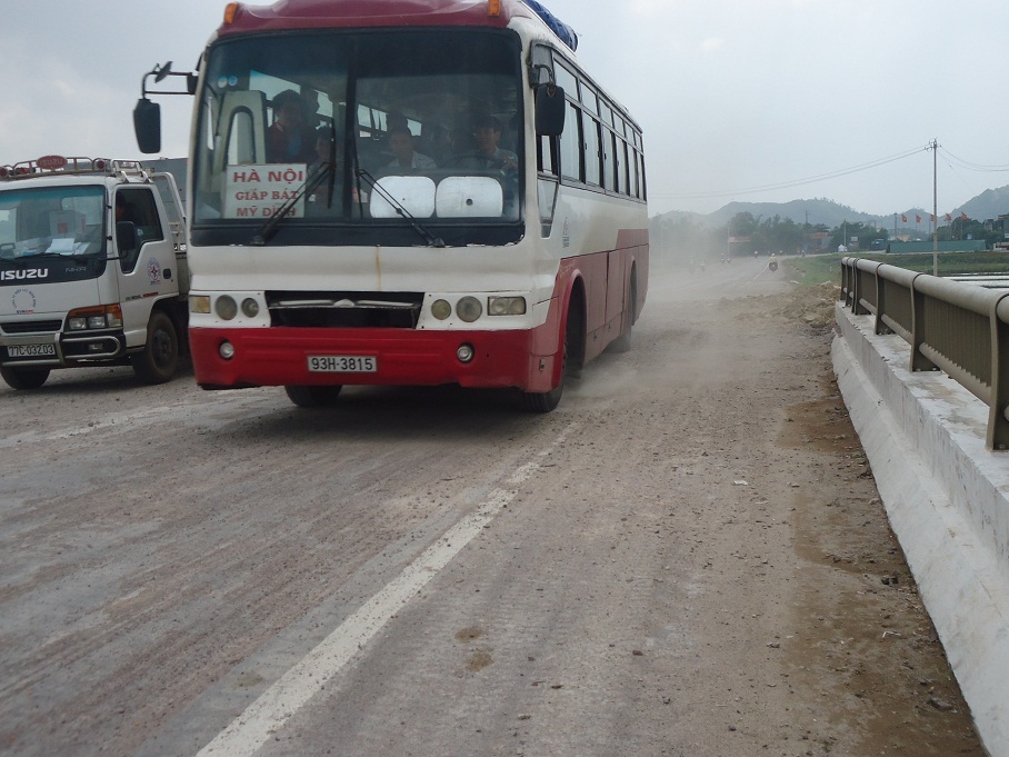 Cầu Bình Định trên QL1A bị sập hôm 16/11, đã được khắc phục xong giao thông trở lại bình thường