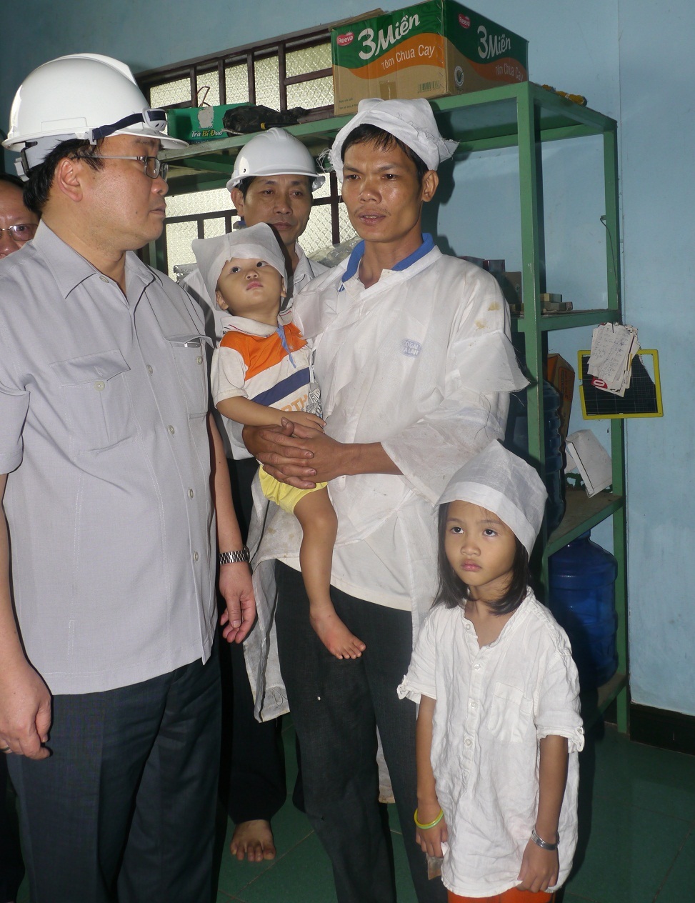 Phó Thủ tướng: Không để dân đói khát sau lũ