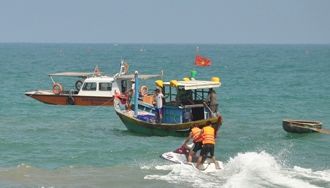 Lực lượng chức năng nỗ lực tìm kiếm 2 nạn nhân đang mất tích