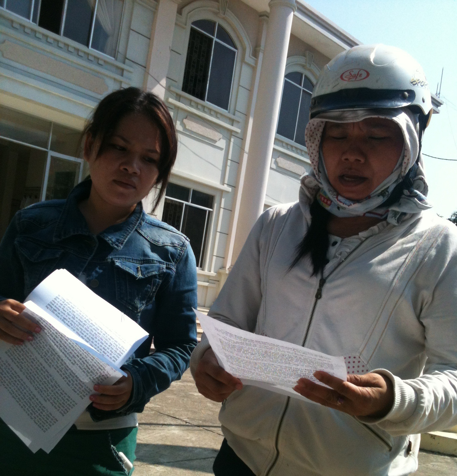 Bản án quá nhẹ bỏ lọt tội, gia đình nạn nhân kháng cáo kêu oan