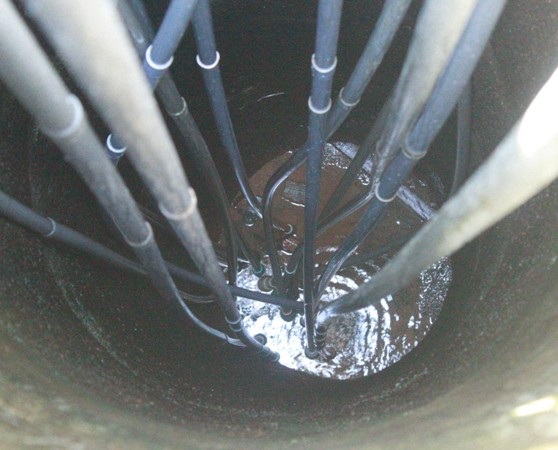 Các giếng hầu hết đều cạn kiệt