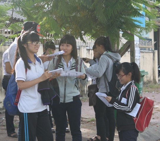 Mọi tiêu cực trong thi tuyển sẽ được phản ánh qua số điện thoại đường dây nóng.