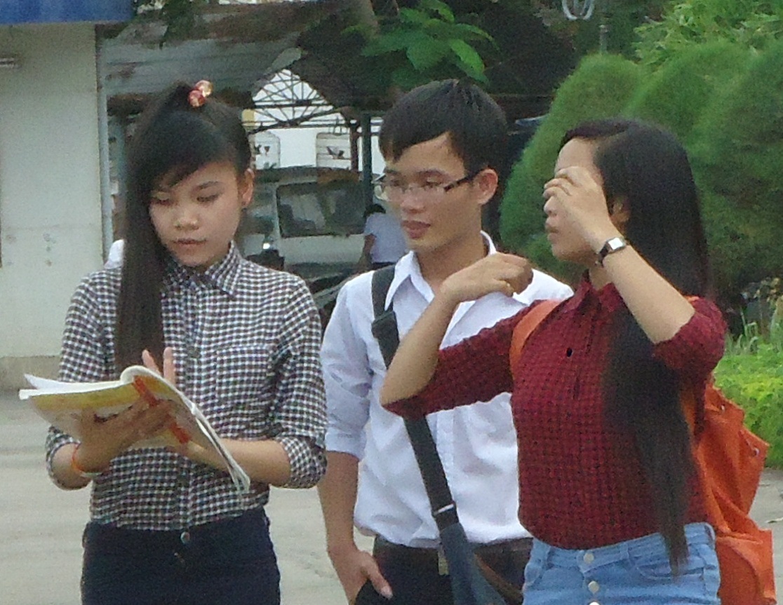 Nhiều thí sinh lại cho rằng đề Sử hay nhưng khˡ hóc búa. (Ảnh Doãn Công)