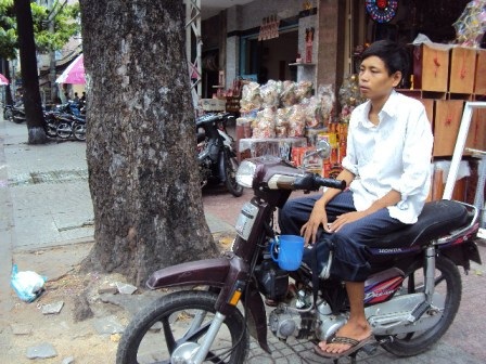 Những cuốc xe ôm khắc khoải mong cầu sự sống - 1