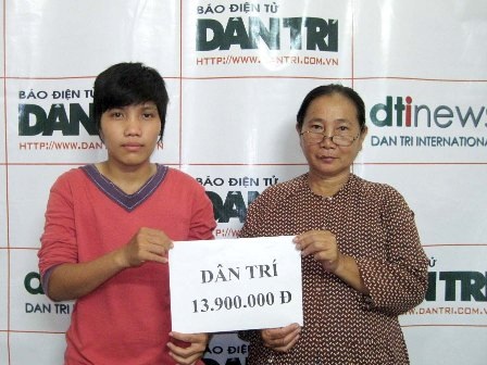 Vòng tay bạn đọc nâng đỡ Hoài Thanh trở lại bệnh viện điều trị - 2