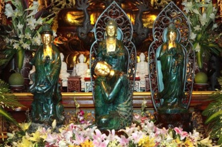 Chiêm bái 4 pho tượng Phật ngọc lớn nhất Việt Nam - 1 Chiêm bái 4 pho tượng Phật ngọc lớn nhất Việt Nam - 1