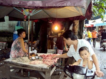 Thực phẩm tươi sống vẫn đắt đỏ - 3