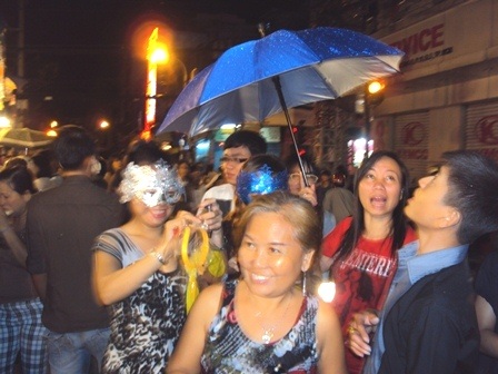 Nhộn nhịp phố đèn lồng đêm Trung thu - 2