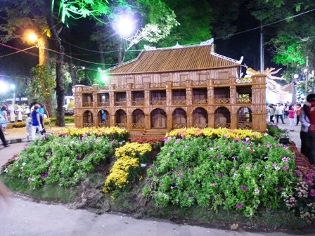 Đêm xuân dạo bước vườn hoa Tao Đàn - 6