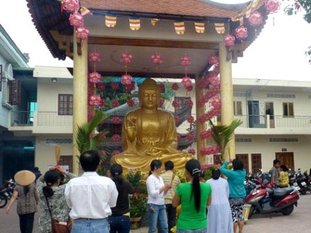 Tu viện Quảng Đức cũng rất nổi tiếng ở quận Thủ Đức