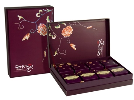 Bánh Trung thu Yến Sào