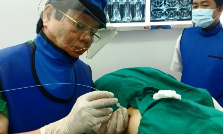 Điều trị thoát vị đĩa đệm bằng laser