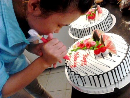 Mẫu mã bánh kem trong Ngày của Mẹ không khác biệt so với ngày thường