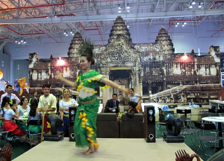 Campuchia với mô hình Angkor Wat hoành tráng
