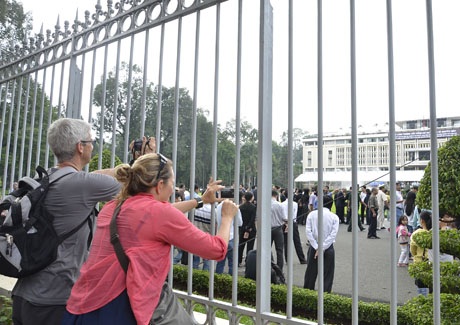 Hội đồng hương tỉnh Quảng Bình tại TPHCM vào viếng