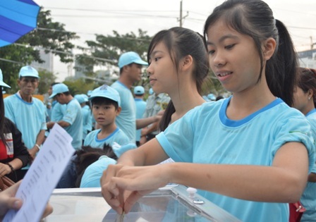 Diễn viên Tăng Thanh Hà, Đại sứ Quyền Linh tham gia ủng hộ chương trình