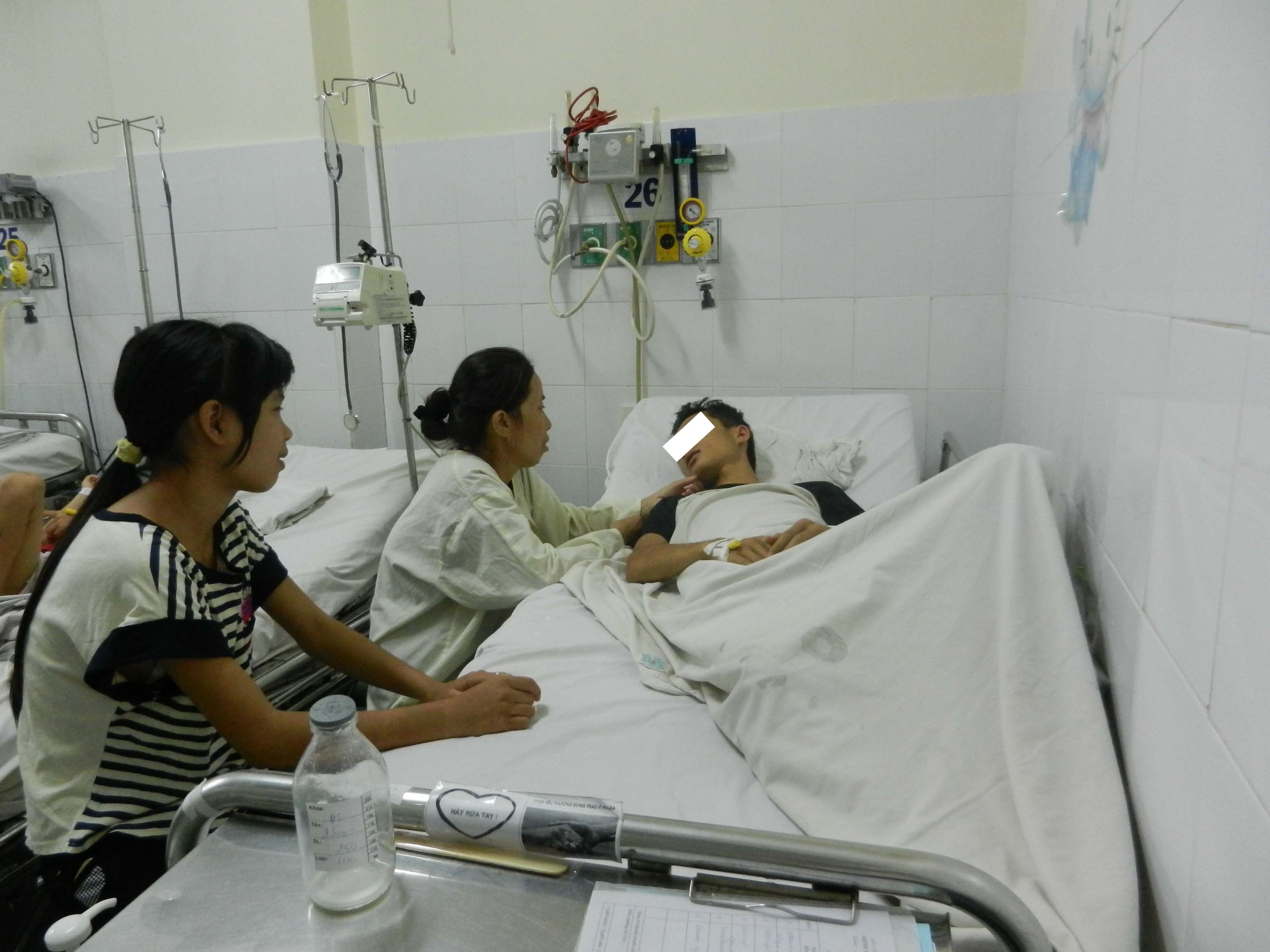 Vụ 2 đứa trẻ khai bị bắt cóc: Một cháu đã xuất viện - 1 Bệnh nhân Nguyễn Hoàng Phúc tiếp tục điều trị tại BV Nhi Đồng 1 (ảnh do BV cung cấp)