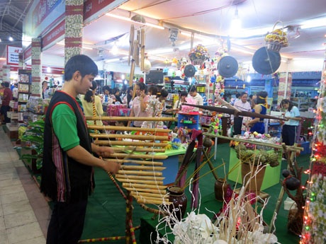 Một trong những điểm nhấn của hội sách là khu vực 200m