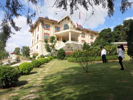 Đường hầm lộ thiên bằng đất sét khắc họa thiên nhiên, con người và lịch sử hình thành Đà Lạt