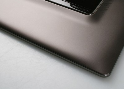 Asus “phá luật” với máy tính bảng mới - 2