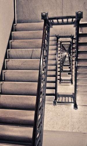 Bí ẩn bộ ảnh “vô cực” - 2