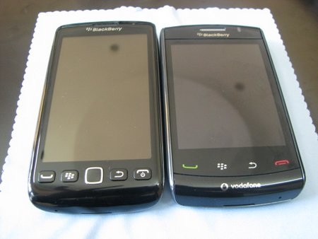 2 mẫu BlackBerry “độc” bất ngờ xuất hiện tại Việt Nam - 22 2 mẫu BlackBerry “độc” bất ngờ xuất hiện tại Việt Nam - 22