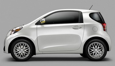 Toyota sẽ ra mắt xe Scion iQ phiên bản chạy điện - 4 Toyota sẽ ra mắt xe Scion iQ phiên bản chạy điện - 4