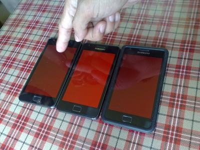 Dân công nghệ Hà Nội “mổ xẻ” Samsung Galaxy SII - 4 Dân công nghệ Hà Nội “mổ xẻ” Samsung Galaxy SII - 4