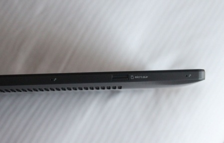 “Đập hộp” máy tính bảng Windows 8 đầu tiên của Samsung - 8 “Đập hộp” máy tính bảng Windows 8 đầu tiên của Samsung - 8