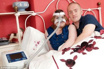 Cô gái có thể chết vì… một giấc ngủ - 2