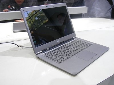 Đội quân Ultrabook đồng loạt “đổ bộ” IFA 2011 - 1