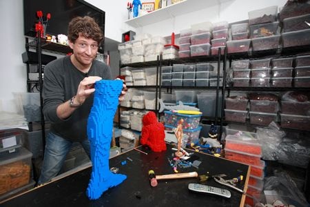 Những tác phẩm điêu khắc tạo nên từ trò ghép hình Lego - 2 Những tác phẩm điêu khắc tạo nên từ trò ghép hình Lego - 2
