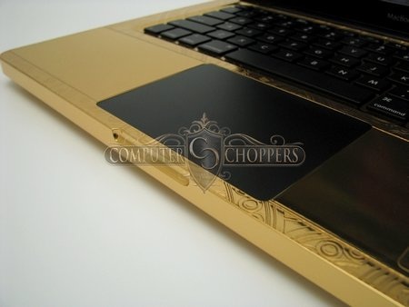 Macbook-Pro-gold-9_47c96.jpg