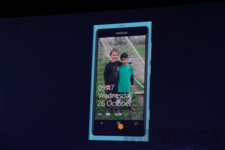 Nokia trình làng Windows Phone, chưa thực sự ấn tượng - 6