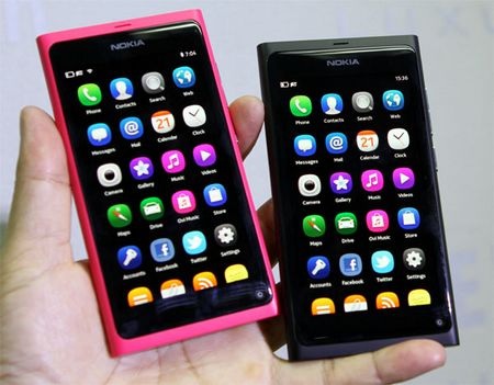 “Đập hộp” Nokia N9 chính hãng tại Việt Nam - 12 “Đập hộp” Nokia N9 chính hãng tại Việt Nam - 12