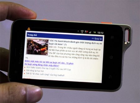 Smartphone “siêu bền” của Sony Ericsson giá trên 8 triệu đồng - 17 Smartphone “siêu bền” của Sony Ericsson giá trên 8 triệu đồng - 17