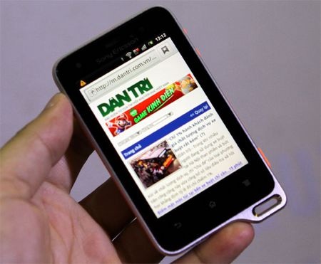 Smartphone “siêu bền” của Sony Ericsson giá trên 8 triệu đồng - 18 Smartphone “siêu bền” của Sony Ericsson giá trên 8 triệu đồng - 18