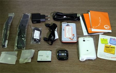 Smartphone “siêu bền” của Sony Ericsson giá trên 8 triệu đồng - 3 Smartphone “siêu bền” của Sony Ericsson giá trên 8 triệu đồng - 3