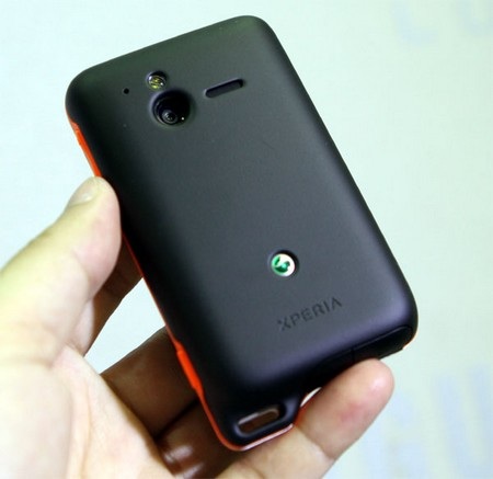 Smartphone “siêu bền” của Sony Ericsson giá trên 8 triệu đồng - 7 Smartphone “siêu bền” của Sony Ericsson giá trên 8 triệu đồng - 7